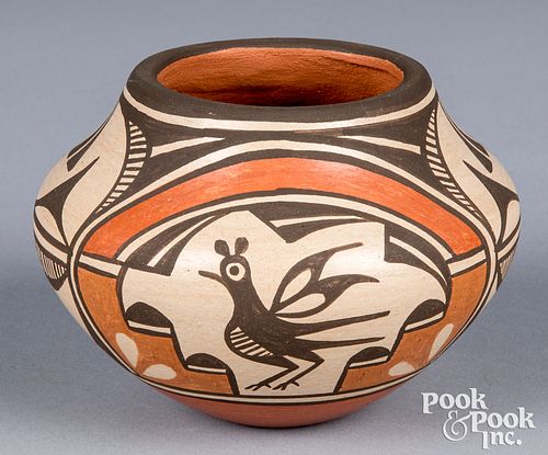 Lois Medina Zia Pueblo Indian pottery olla