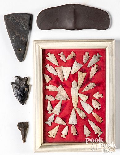 Group of arrowheads, together with two flint point