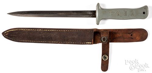 WWII US Anderson fighting knife and scabbard