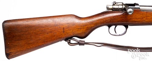 Spanish Mauser Fabrica de Armas bolt action rifle