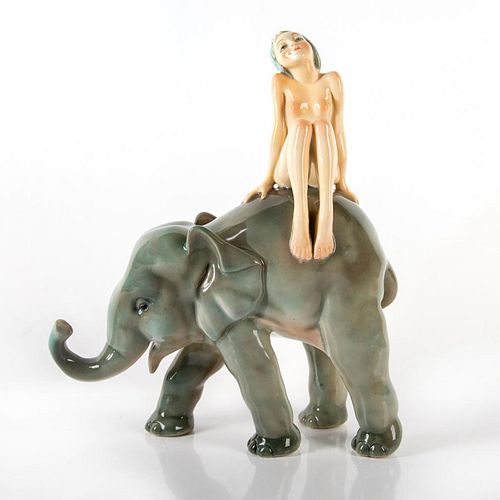 Nudino Su Elefante, A Lenci Figurine by Helen Konig Scavini