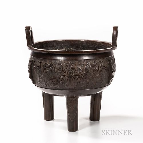 Large Archaic-style Bronze Ding Vessel