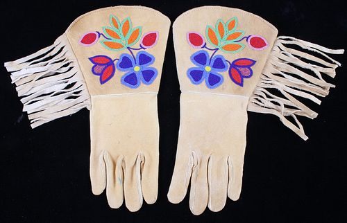 Montana Crow Beaded Tanned Hide Gauntlet Gloves