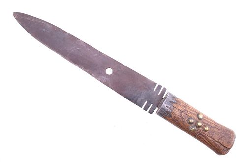 Northern Plains Dag Fighting Knife 19th Century