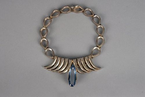 MEXICAN MODERNIST STERLING SILVER NECKLACE, MID 20th C.