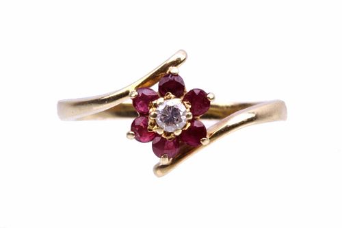 Vintage Estate 14K Gold Diamond Spinel Flower Ring