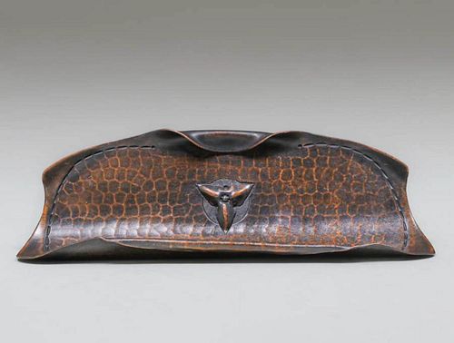 Roycroft Hammered Copper Curved Pen Tray c1920s