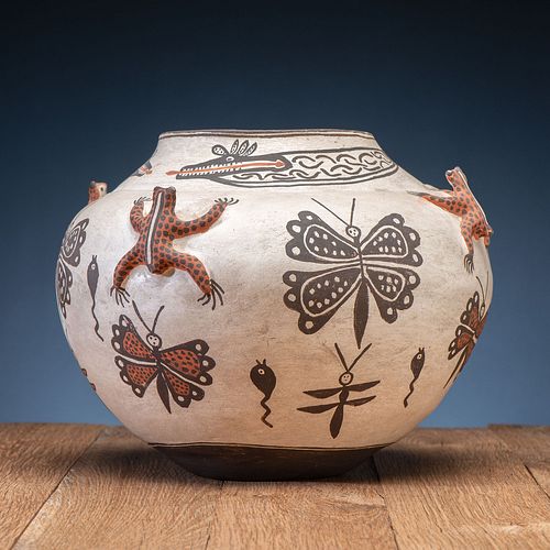 Zuni Polychrome Pottery Frog Jar