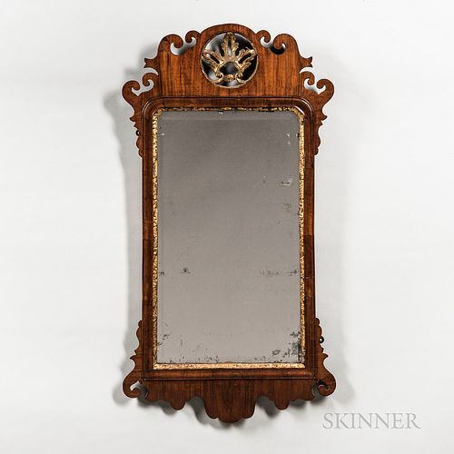 Chippendale Walnut Veneer Parcel-gilt Mirror