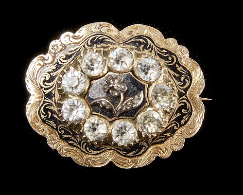 Early Gold Oval Pin with 9 Diamonds