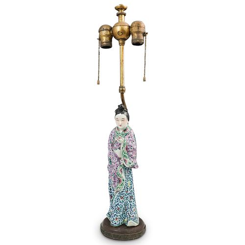Antique Chinese Famille Rose Porcelain Lamp