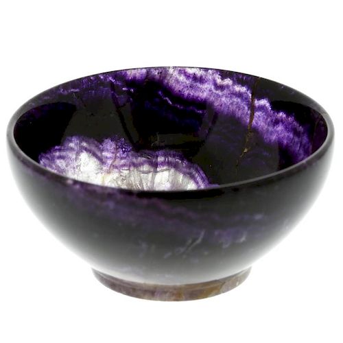 A Blue John bowl Of hemispherical form with internal central 'cracked ice' marking shading to dark a