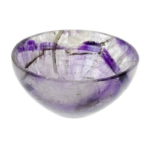 A small fluorite bowl Of hemispherical form and fine gauge, with unusual lilac veining to the transl