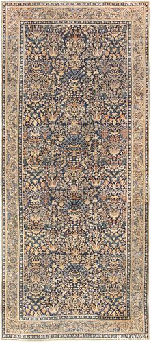 ANTIQUE INDIAN AGRA RUG. 17 ft 9 in x 8 ft (5.41 m x 2.44 m)