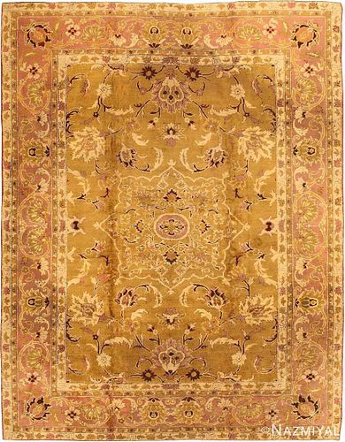 ANTIQUE INDIAN AMRITSAR RUG. 10 ft 4 in x 8 ft 4 in (3.15 m x 2.54 m)