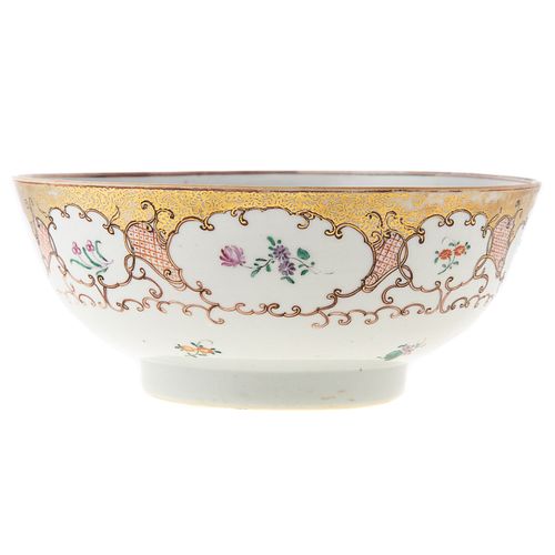 Chinese Export Footed Bowl