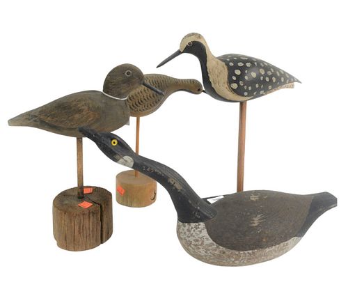 Four Carved and Painted Bird Decoys, goose decoy stamped "White"; Harris Old Saybrook Shorebird; along with two other shore birds, unsigned, tallest 1