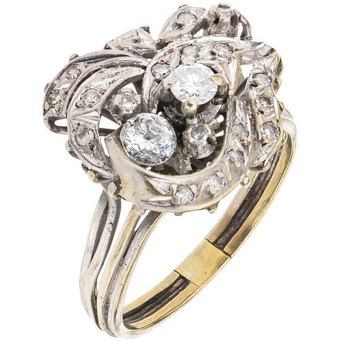 RING WITH DIAMONDS IN PALLADIUM SILVER 1 brilliant cut diamond ~0.20 ct and 20 brilliant and 8x8 cut diamonds ~0.30 ct. Size: 8