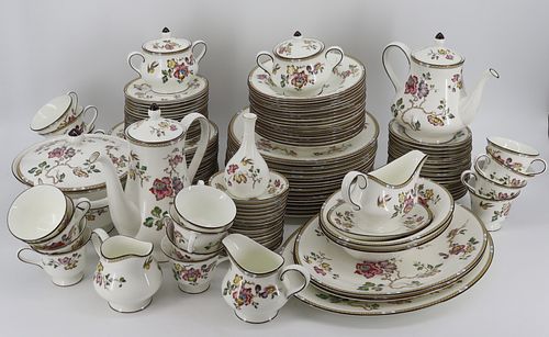 Wedgwood "Swallow" Porcelain Service.