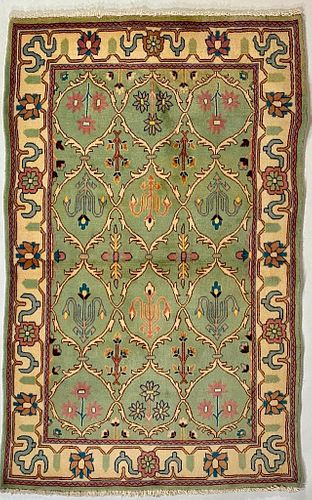 Persian Tabriz Carpet 4'1" x 6'8"