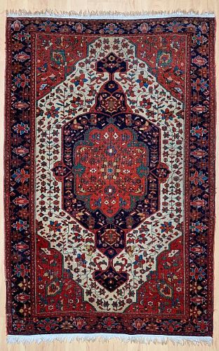 Ferahan Sarouk Wool Carpet 3'3 x 5’