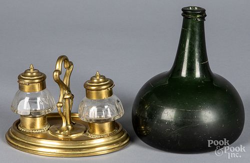 Blown glass squat bottle, together with a standish