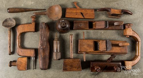 Wooden tools and accessories