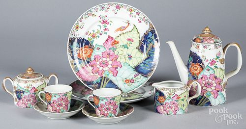 Mottahedeh Chinese export style porcelain