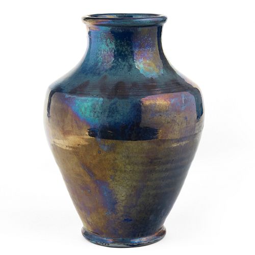 Large Pewabic Pottery Vase with Iridescent Glaze