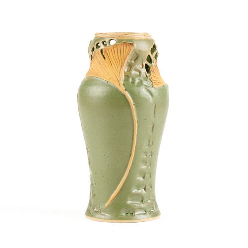 Mary Pratt Clay Studio Arts & Crafts Roycrofters Pottery Vase