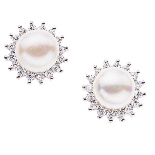 Collar, pendiente, anillo y par de broqueles con perlas en plata .925. 4 perlas cultivadas en forma de botón color crema de 5 y 10...