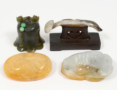 GROUP OF FOUR VARIOUS JADE ARTICLES