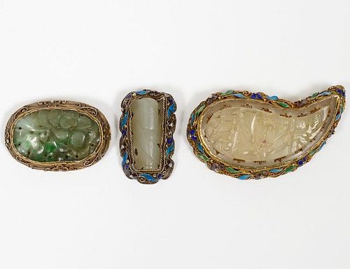 GROUP OF THREE SILVER FILIGREE, ENAMEL AND JADE BROOCHES