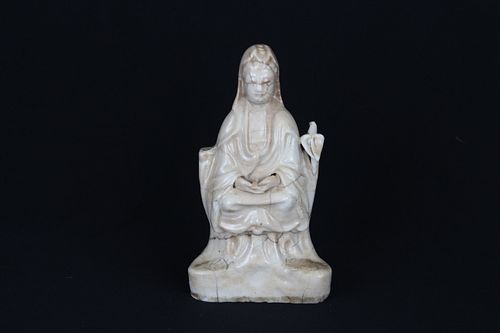 Antique Chinese Dehua Porcelain Seated Guanyin