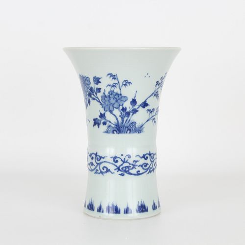 Blue/White Gu Form Chinese Vase, Ming