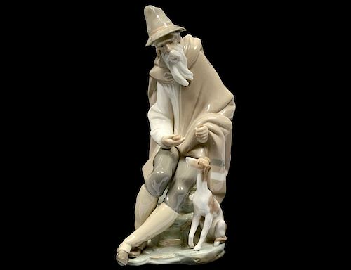 LLADRO PORCELAIN FIGURE OF AN OLD MAN WITH DOG