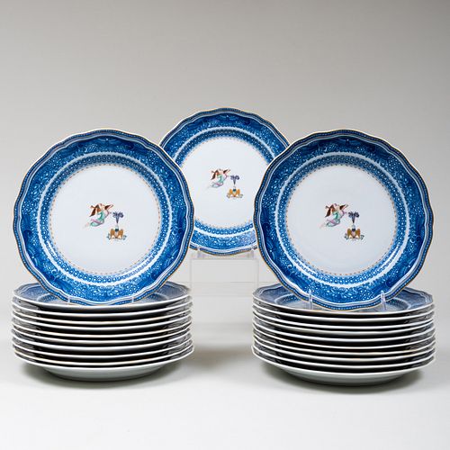 Set of Twenty-Three Mottahedeh Porcelain 'Cinncinnati' Plates