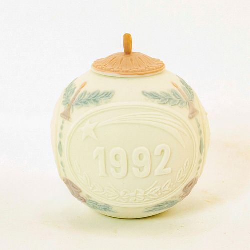 Christmas Ball 1992 1015914 - Lladro Porcelain Ornament