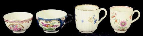 TWO WORCESTER COFFEE CUPS ONE WITH DRY BLUE DECORATION, SCALE BLUE GROUND TEA CUP AND COMPAGNIE