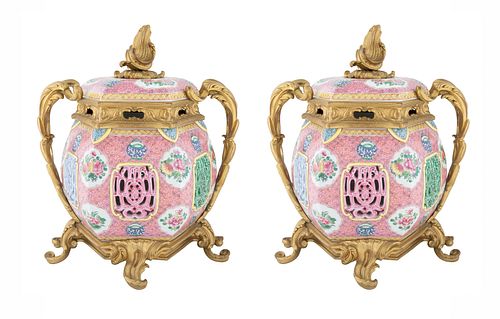 A PAIR OF CHINESE ORMOLU-MOUNTED PORCELAIN VASES, EARLY 20TH CENTURY 