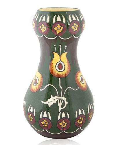 AN AUSTRIAN POTTERY VASE, PROBABLY ERNST WAHLISS (AUSTRIAN 1837-1900), LATE 19TH CENTURY