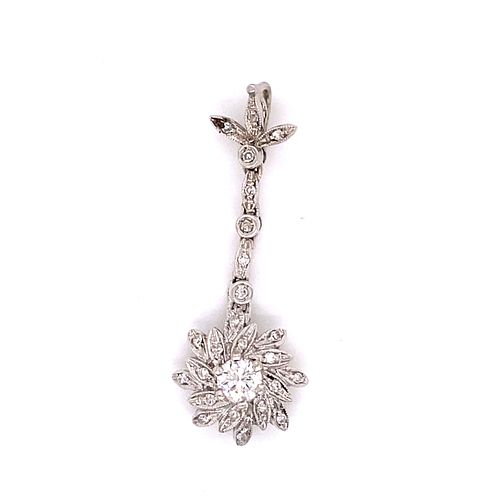 18k Diamond Pendant Flower Style Drop