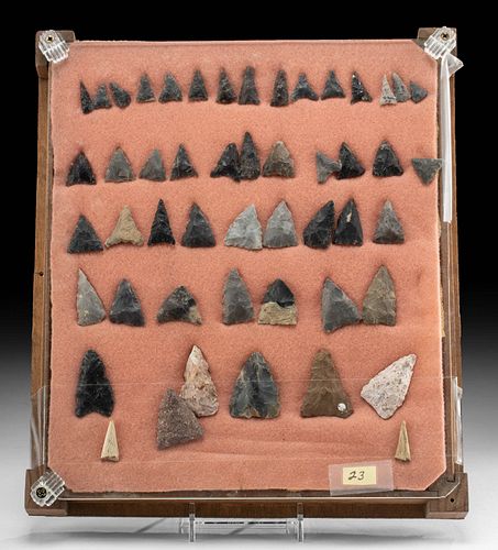 53 Native American Virginian Stone & Bone Arrowheads