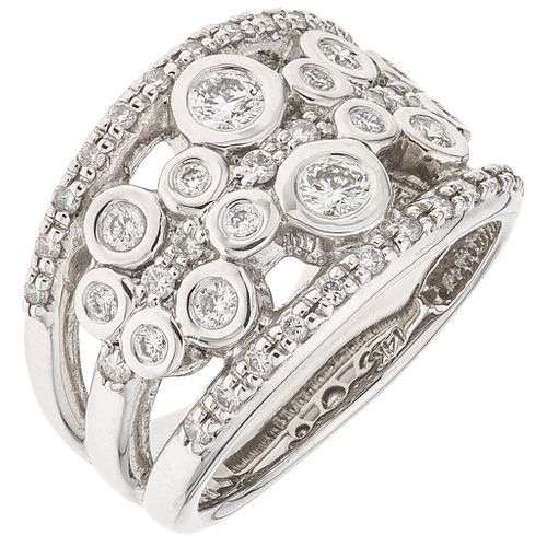 RING WITH DIAMONDS IN 14K WHITE GOLD 46 Brilliant cut diamonds ~0.75 ct. Size: 7