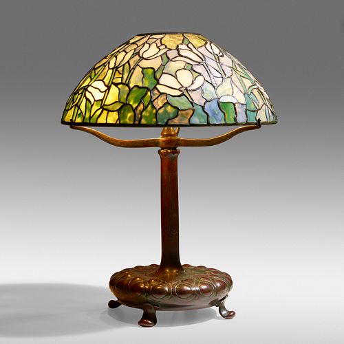 Tiffany Studios, Tulip table lamp
