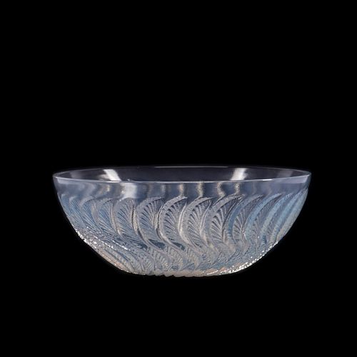 LALIQUE 'ACTINIA' OPALESCENT GLASS BOWL, C. 1933
