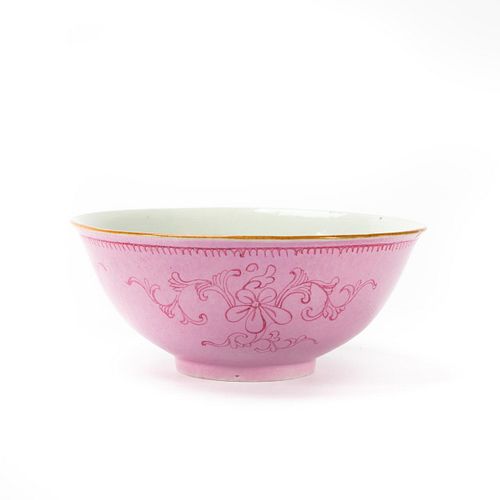 CHINESE SMALL PINK PAINTED PORCELAIN BOWL