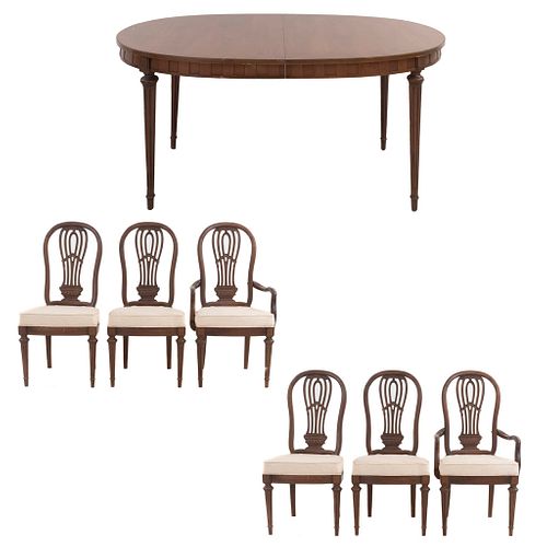 Comedor. Estados Unidos. SXX. En madera. Marca Thomas Ville Furniture. Consta de: mesa, 2 sillones y 4 sillas. 75 x 173 x 114 cm (mesa)