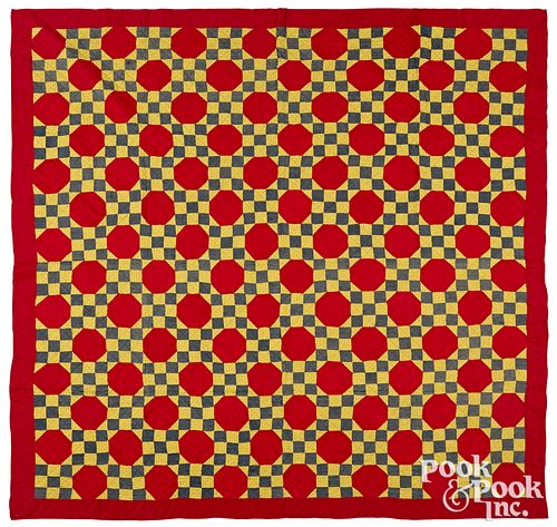 Pieced nine block and octagon quilt, late 19th c.