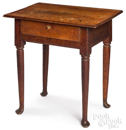 Small Queen Anne oak tavern table, ca. 1760